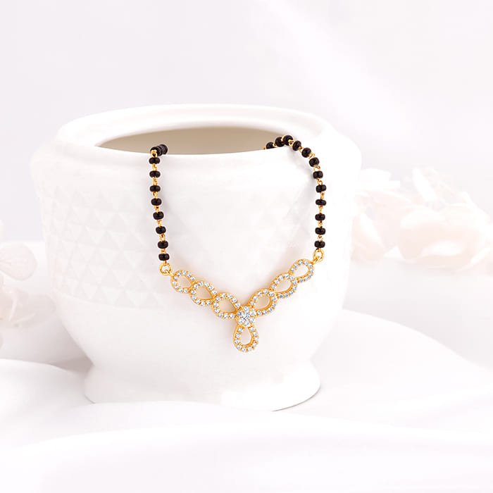 Golden Kivar Mangalsutra