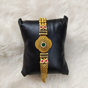 Gold Plain Design Bracelet by 