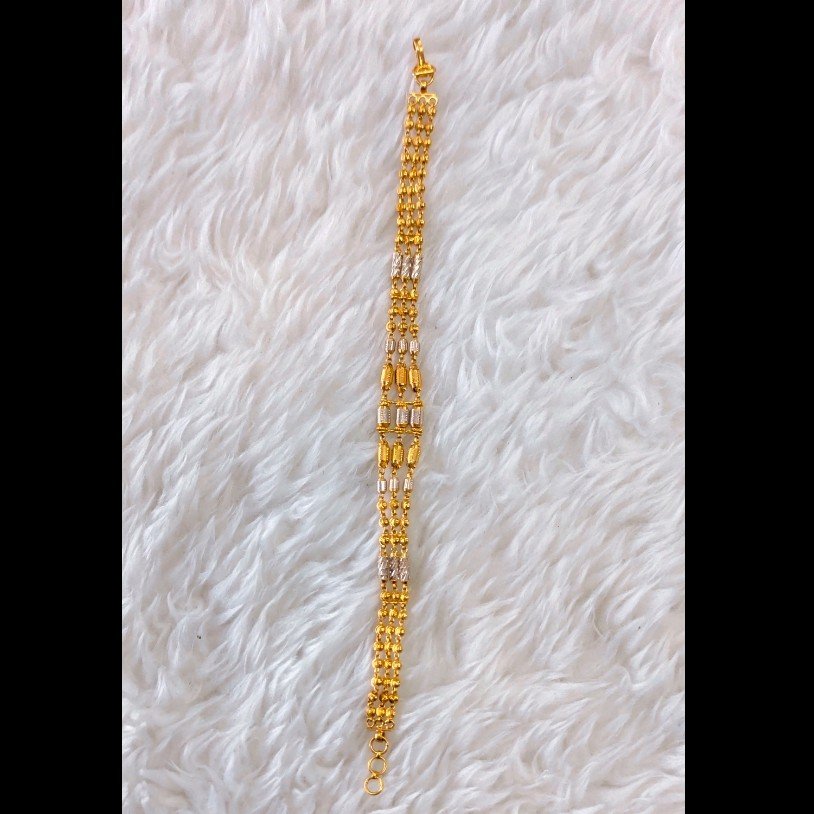 916 22 carat ladies lucky