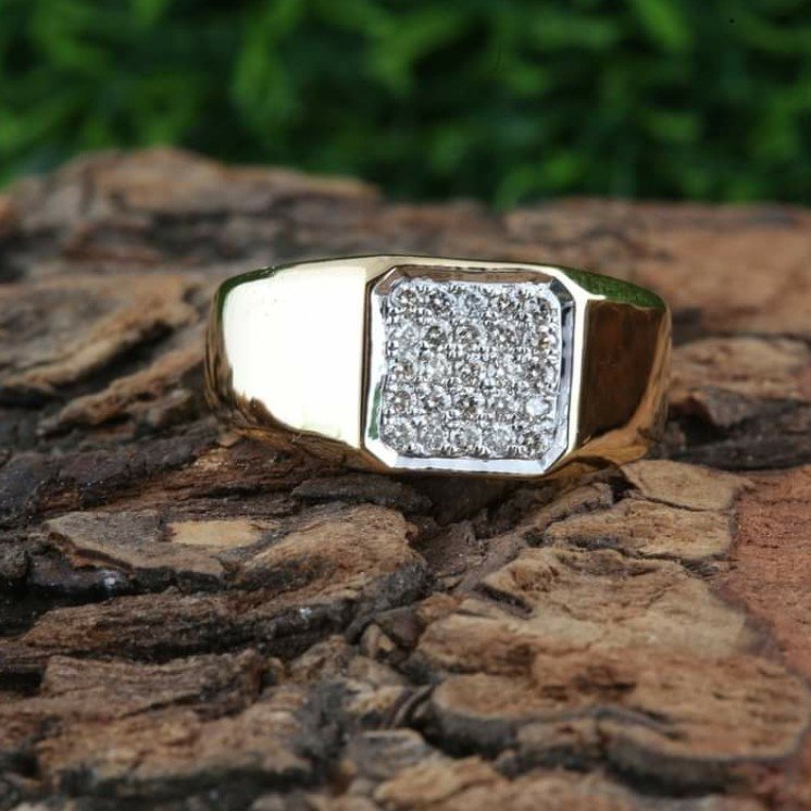 22 carat 916 stone ring
