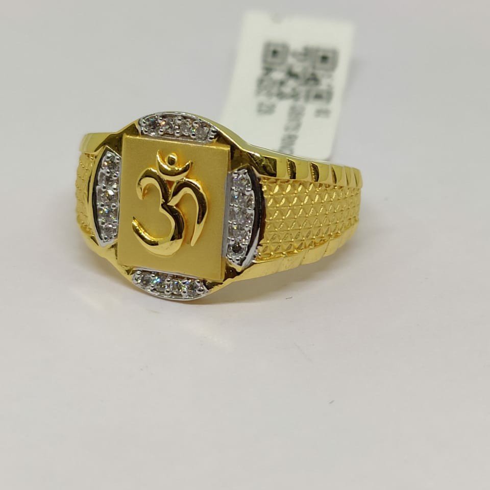 22 carat  916 fancy Om gents ring