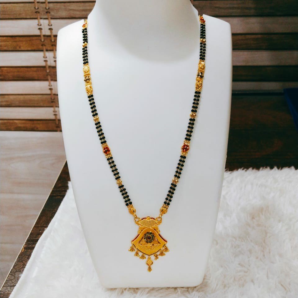 delicate mangalsutra