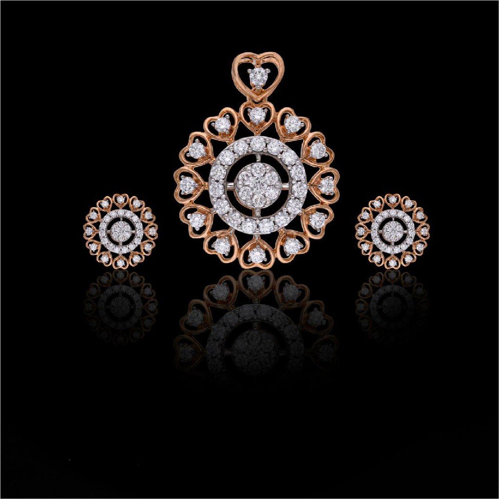 diamond pendle set